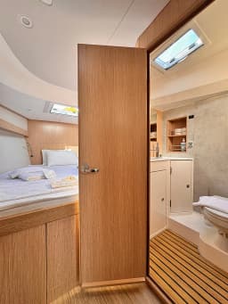 Bavaria C42 in Marmaris / Albatros Marina thumbnail 11