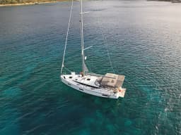 Bavaria C42 in Marmaris / Albatros Marina thumbnail 7