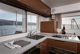 Lagoon 40 in Kaštel Gomilica / Marina Kaštela thumbnail 16
