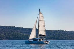 Lagoon 40 in Kaštel Gomilica / Marina Kaštela thumbnail 7
