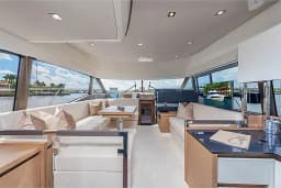 Prestige 460 in Castellammare di Stabia / Marina di Stabia thumbnail 2