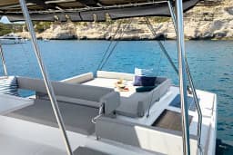 Bali 4.6 in Saint-Mandrier-sur-Mer / Port Pin Rolland thumbnail 6
