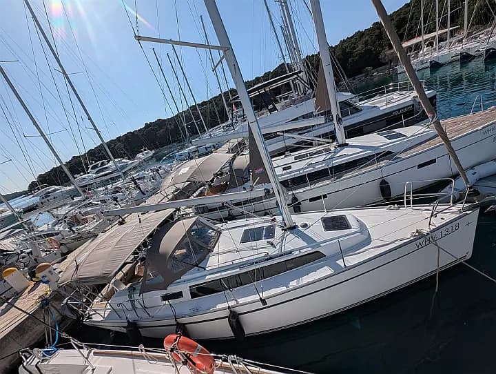 Bavaria Cruiser 34 in Rogoznica / Marina Frapa - Photo 2