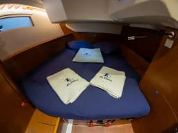 Oceanis 41 in Fethiye / Ece Marina thumbnail 11