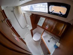 Oceanis 41 in Fethiye / Ece Marina thumbnail 12