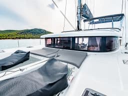 Lagoon 42 in Athens / Alimos Marina thumbnail 10
