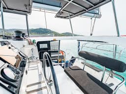 Lagoon 42 in Athens / Alimos Marina thumbnail 11