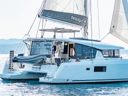 Lagoon 42 in Athens / Alimos Marina thumbnail 8