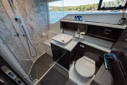 Galeon 500 Fly in Kaštel Gomilica / Marina Kaštela thumbnail 12