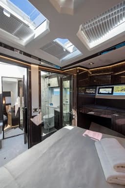 Galeon 500 Fly in Kaštel Gomilica / Marina Kaštela thumbnail 7