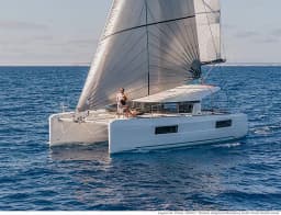 Lagoon 40 in Eden Island / Mahe, Victoria / Eden Island Marina thumbnail 5