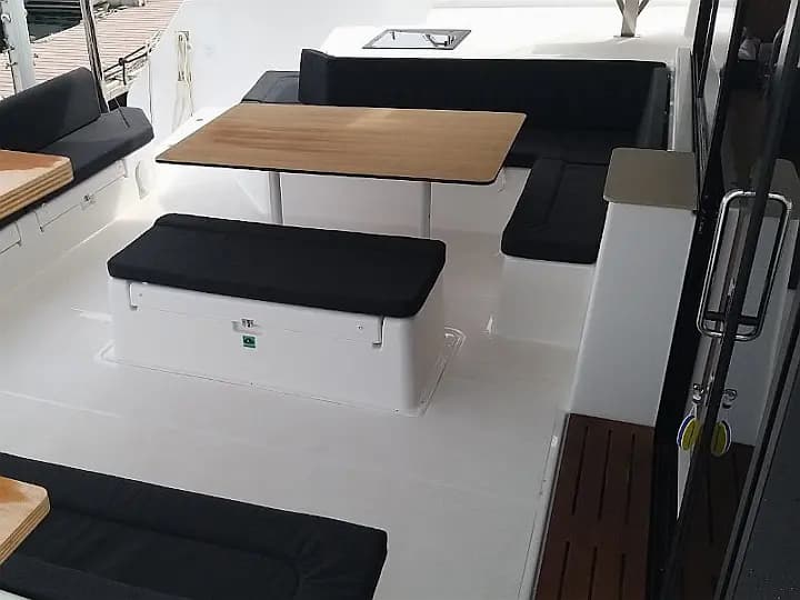 Dufour Catamaran 48 in Athens / Alimos Marina - Photo 3