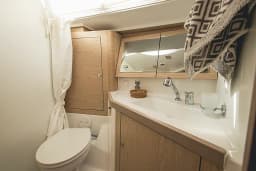 Oceanis 45 in Salerno / Marina d'Arechi thumbnail 12