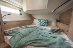 Oceanis 45 in Salerno / Marina d'Arechi thumbnail 7