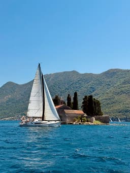 Bavaria Cruiser 46 in Kotor thumbnail 25