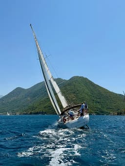 Bavaria Cruiser 46 in Kotor thumbnail 27