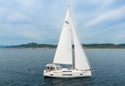 Hanse 460 in Sardinia / Cannigione thumbnail 12