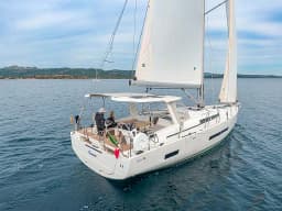 Hanse 460 in Sardinia / Cannigione thumbnail 7