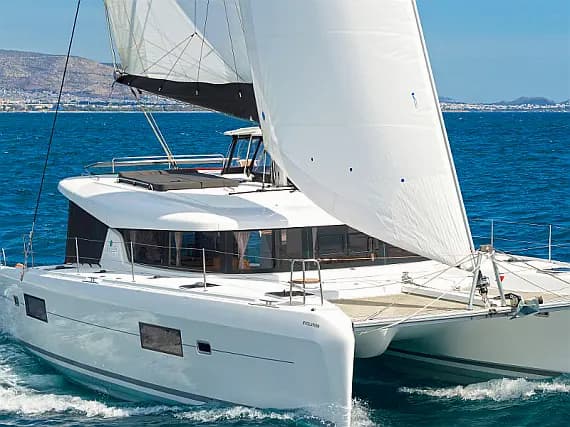Lagoon 42 in La Spezia / Porto Mirabello - Photo 1
