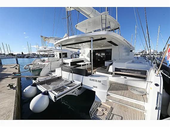 Lagoon 50 in Sukošan / D-Marin Dalmacija Marina - Photo 2