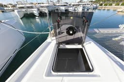Lagoon 50 in Sukošan / D-Marin Dalmacija Marina thumbnail 11