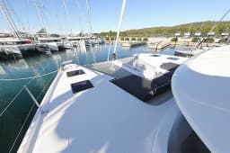 Lagoon 50 in Sukošan / D-Marin Dalmacija Marina thumbnail 13