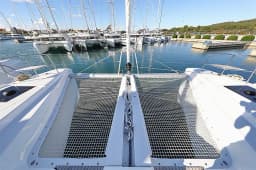 Lagoon 50 in Sukošan / D-Marin Dalmacija Marina thumbnail 19