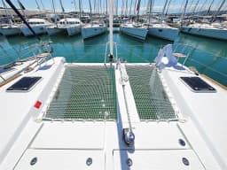 Lagoon 39 in Sukošan / D-Marin Dalmacija Marina thumbnail 17