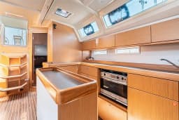 Bavaria 46 Cruiser in Rhodes New Marina thumbnail 13