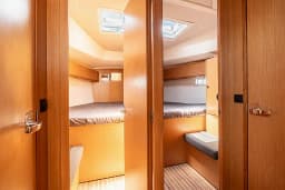 Bavaria 46 Cruiser in Rhodes New Marina thumbnail 19