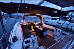 Oceanis 45 in Lefkada / Port of Lefkas thumbnail 7