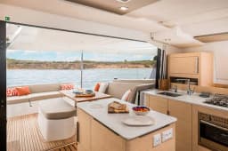 New 41 in Mallorca / Palma de Mallorca / La Lonja Marina Charter thumbnail 26