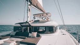 Lagoon 51 in Salerno thumbnail 7