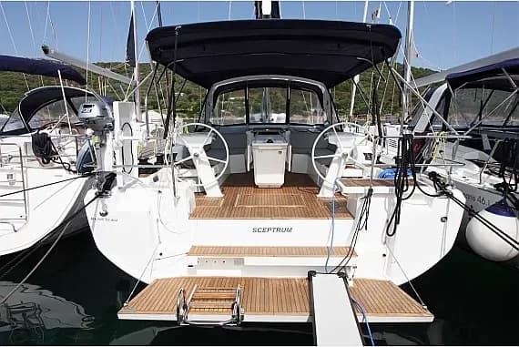 Oceanis 46.1 in Salerno / Marina d'Arechi - Photo 1