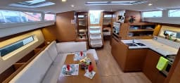 Sun Odyssey 490 in Lefkada / Nikiana Marina thumbnail 7