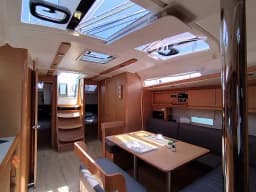 Dufour 430 in Sardinia / Portisco / Marina di Portisco thumbnail 2
