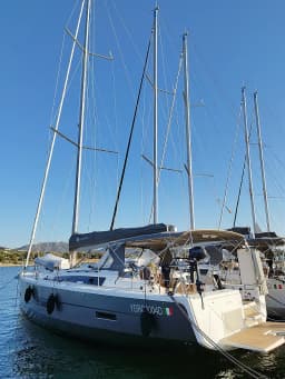 Dufour 430 in Sardinia / Portisco / Marina di Portisco thumbnail 36