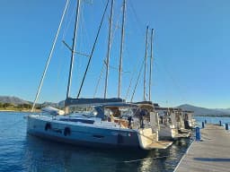 Dufour 430 in Sardinia / Portisco / Marina di Portisco thumbnail 37