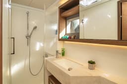 Lagoon 50 in Athens / Alimos Marina thumbnail 7