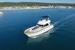 Antares 13.80 in Sukošan / D-Marin Dalmacija Marina thumbnail 9