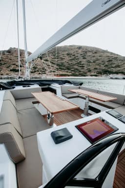 Bavaria C57 in Athens / Alimos Marina thumbnail 15