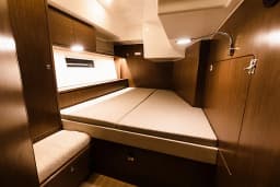Bavaria C57 in Athens / Alimos Marina thumbnail 8