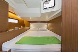 Oceanis 51.1 in Rhodes New Marina thumbnail 12