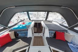 Oceanis 51.1 in Rhodes New Marina thumbnail 19