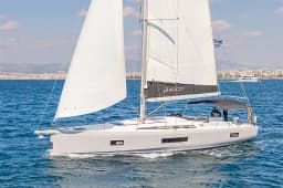 Oceanis 51.1 in Rhodes New Marina thumbnail 3