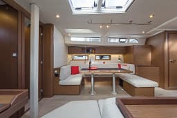 Oceanis 51.1 in Rhodes New Marina thumbnail 8