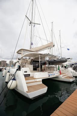 Lagoon 42 in Salerno / Marina d'Arechi thumbnail 34