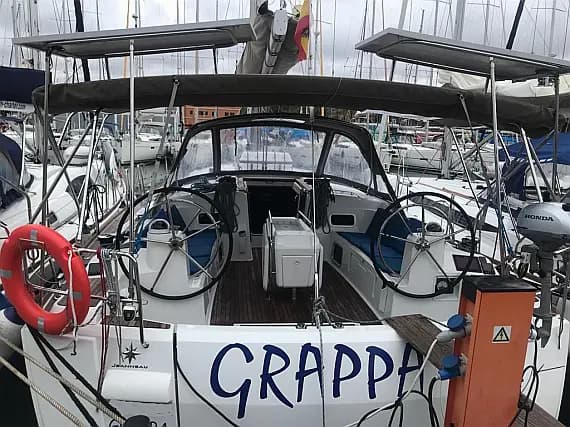 Sun Odyssey 519 in Mallorca / Palma de Mallorca / La Lonja Marina Charter - image 1