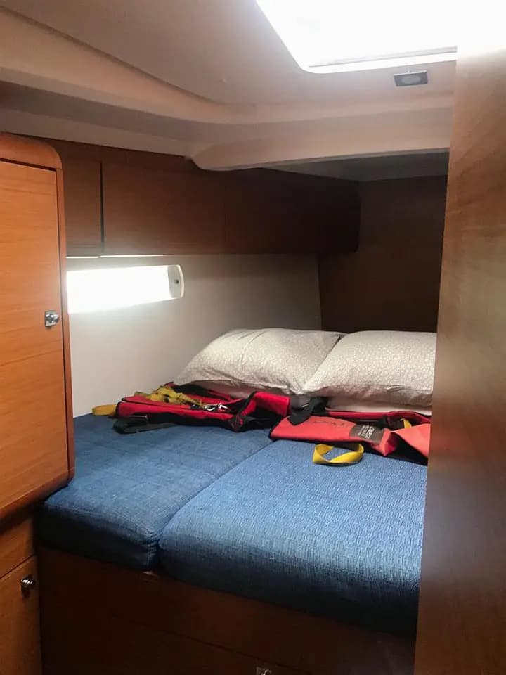 Sun Odyssey 519 in Mallorca / Palma de Mallorca / La Lonja Marina Charter - Photo 4