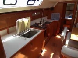 Oceanis 46 in Lefkada / Nikiana Marina thumbnail 14
